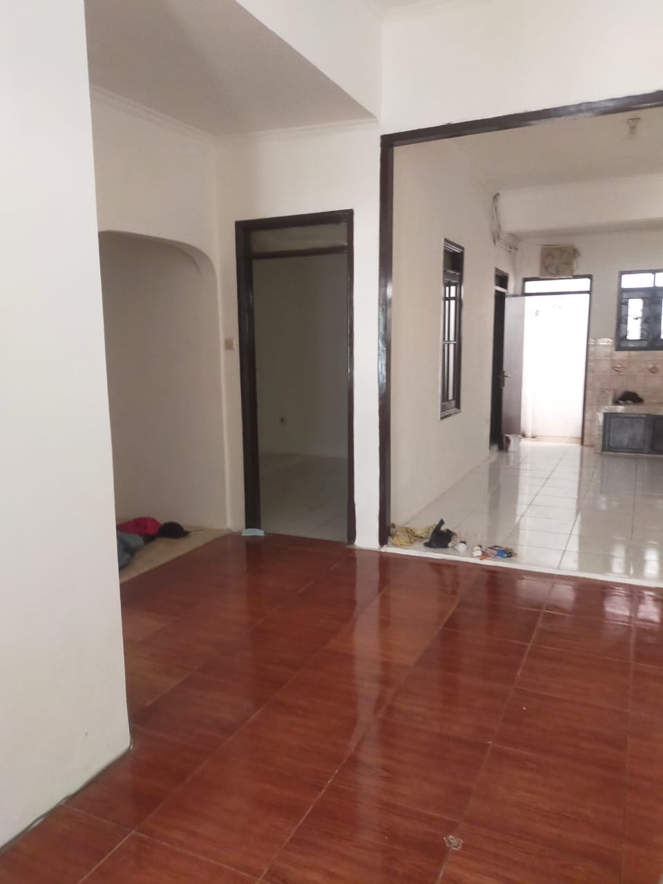 Rumah Dijual di Cluster Taman Lembah Hijau Lippo Cikarang